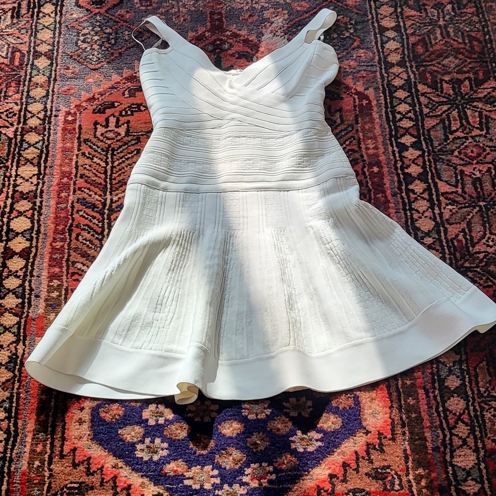White fit and flare Herve Leger dress - Picture 3 of 6